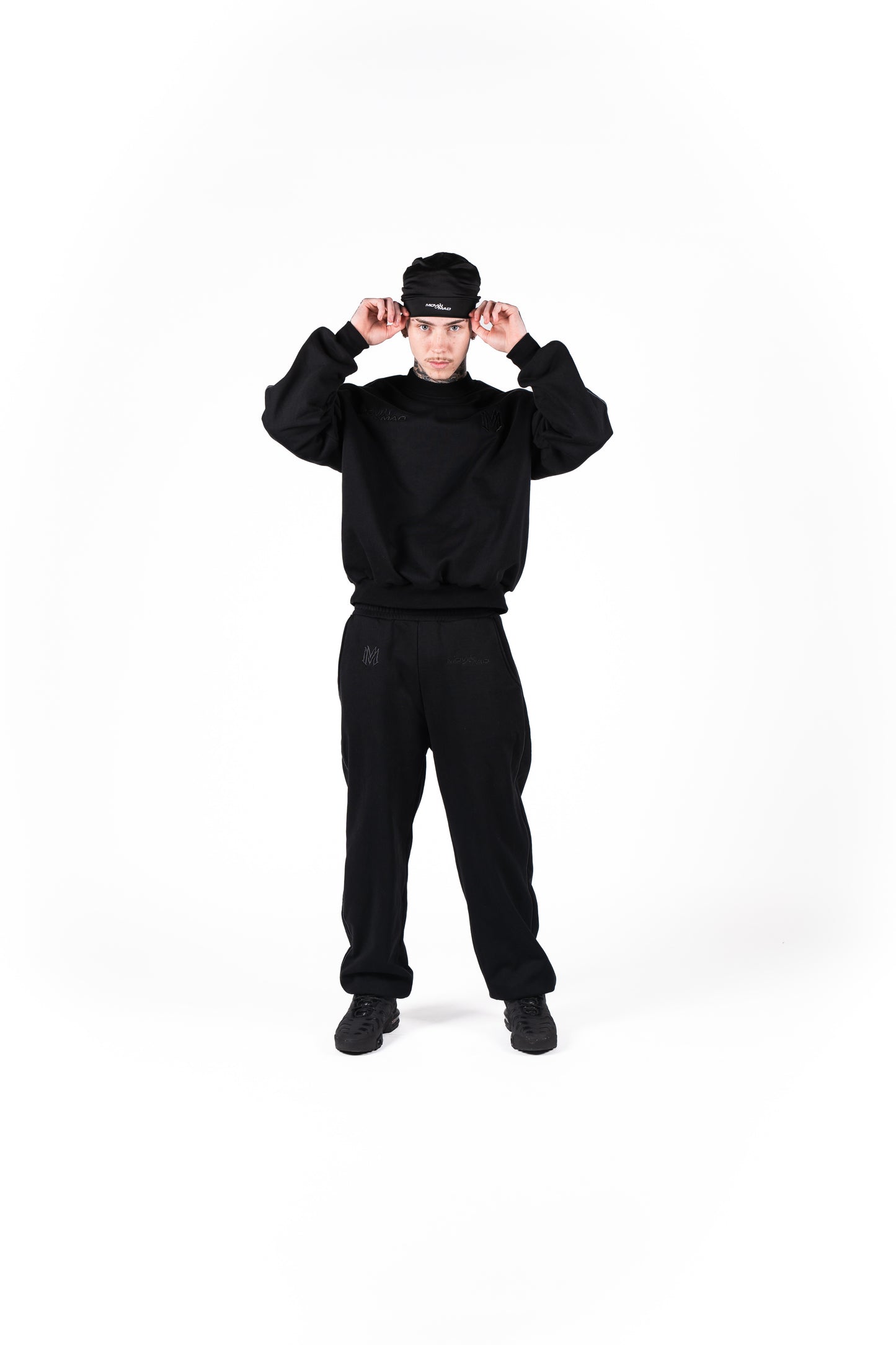 Black Cozy Crewneck
